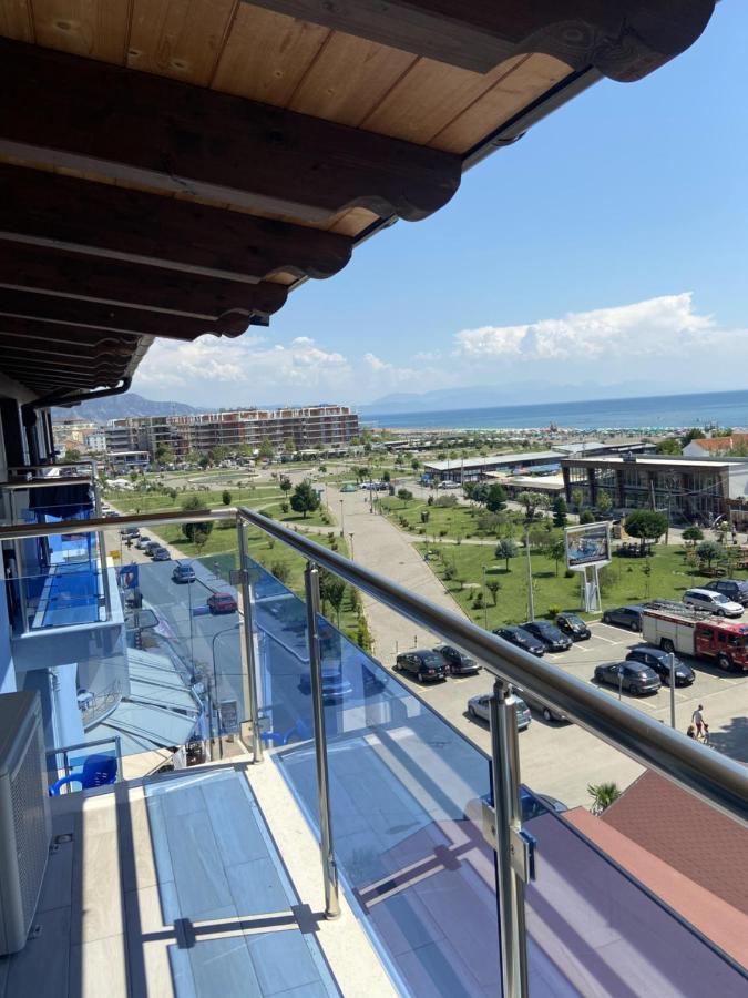 Center Park Hotel Velipoje Exterior photo